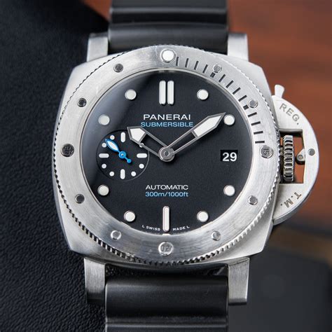 panerai luminor rubber strap